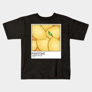 PANTONE color. primrose yellow lemons Kids T-Shirt